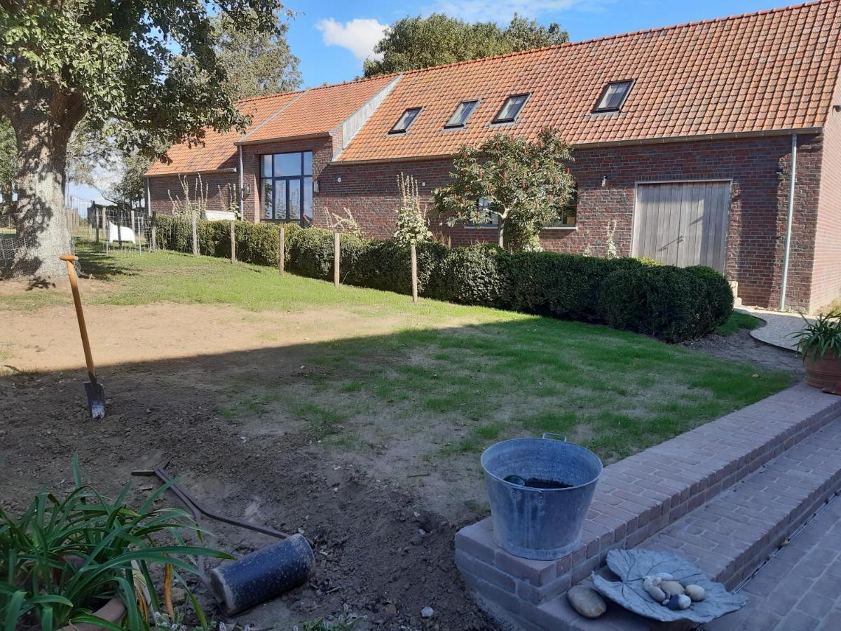 Het Meikenshof Bed & Breakfast *